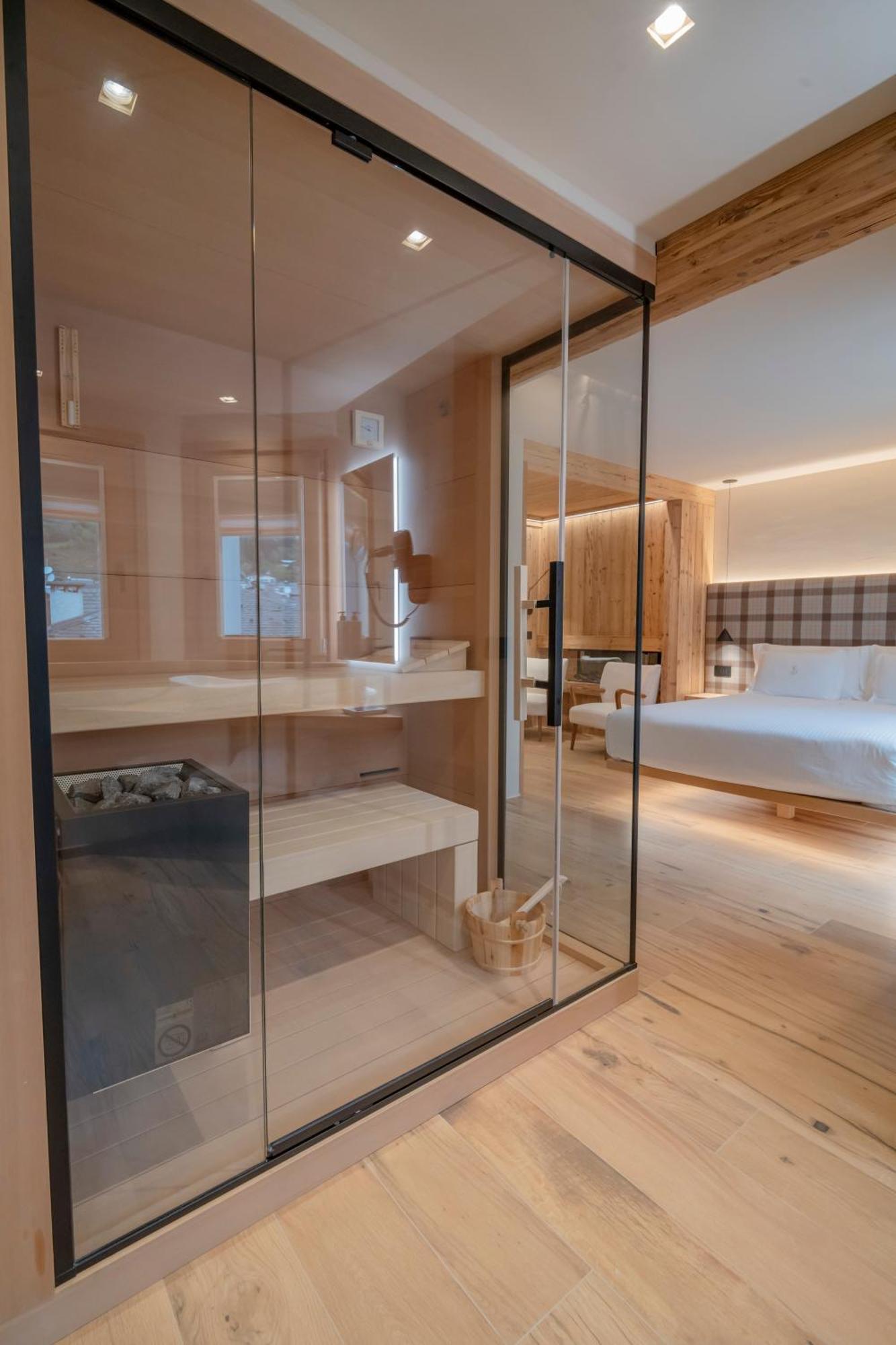 Hotel San Lorenzo บอร์มิโอ ภายนอก รูปภาพ